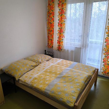 Ubytovna Karpatia Sastin-Straze Esterno foto
